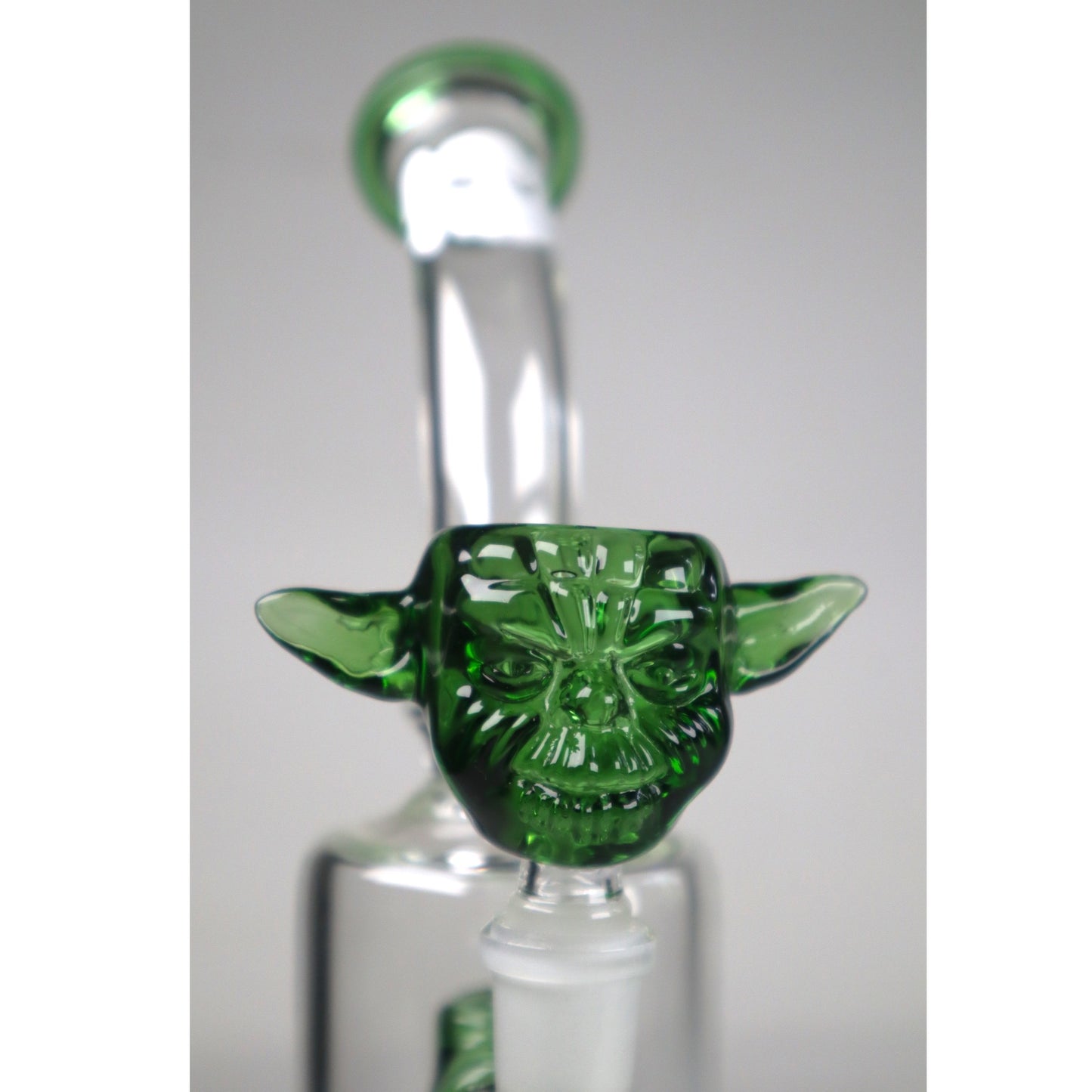 11" Yoda Glass Bong